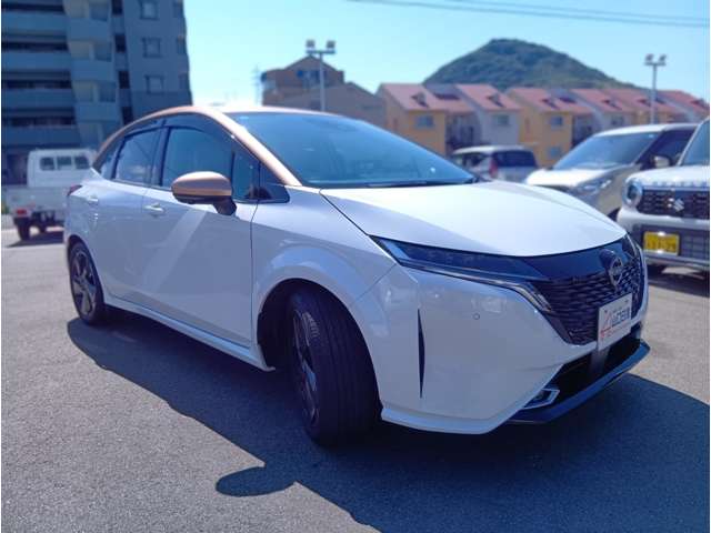 日産 ノートオーラ １．２ Ｇ ＦＯＵＲ レザーエディション ４ＷＤ R5年 (中国) 99