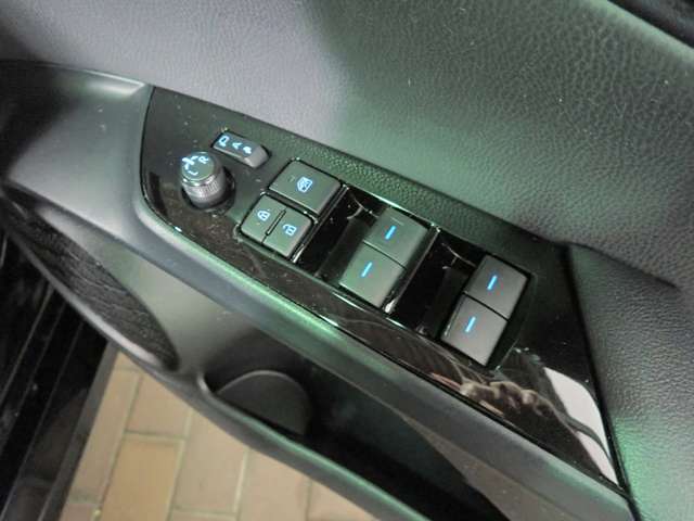 トヨタ プリウス １．８ Ｓ R2年 () 99