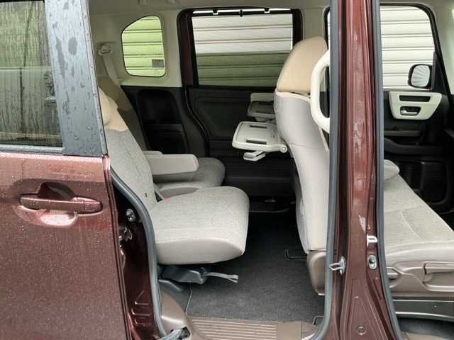 ホンダ Ｎ　ＢＯＸ ６６０ Ｌ R4年 (近畿) 99