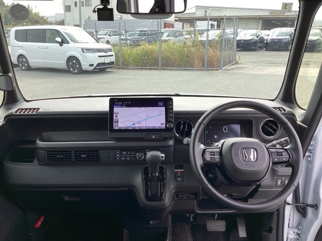 ホンダ Ｎ　ＢＯＸ カスタム ６６０ ターボ コーディネートスタイル ２トーン R8年 (近畿) 99