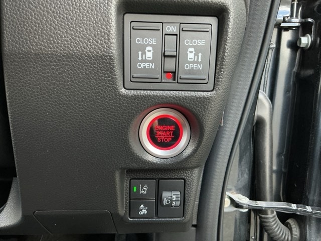 ホンダ Ｎ　ＢＯＸ カスタム ６６０ Ｌ R3年 (近畿) 99