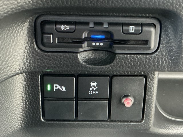 ホンダ Ｎ　ＢＯＸ カスタム ６６０ Ｌ R3年 (近畿) 99