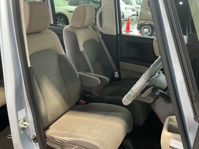 ホンダ Ｎ　ＢＯＸ ６６０ Ｇ ＥＸ ターボ ホンダセンシング H29年 (近畿) 99