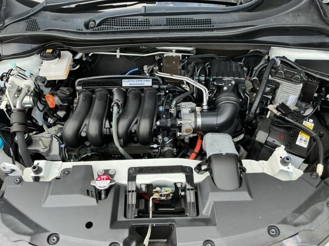 ホンダ ヴェゼル １．５ ハイブリッド Ｚ ホンダセンシング R2年 (近畿) 99