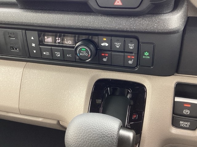 ホンダ Ｎ　ＢＯＸ ジョイ ６６０ ターボ モノトーン R8年 (近畿) 99