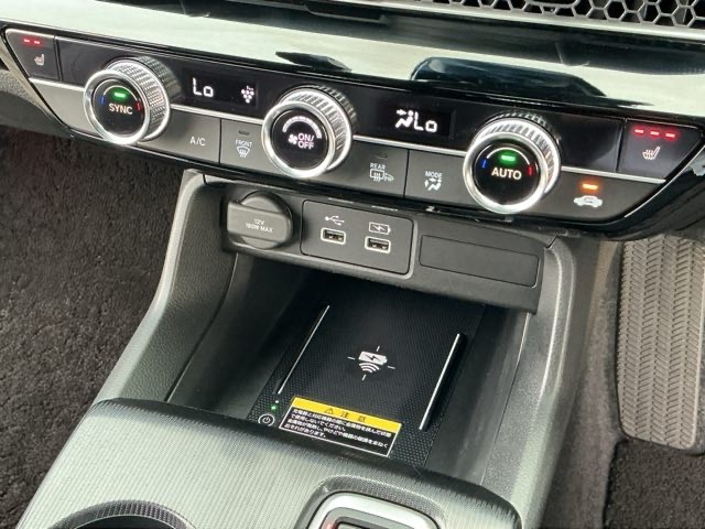 ホンダ シビック ２．０ Ｅ：ＨＥＶ R5年 (近畿) 99