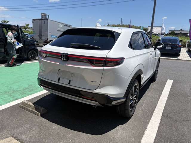 ホンダ ヴェゼル １．５ Ｅ：ＨＥＶ Ｚ R8年 (近畿) 99