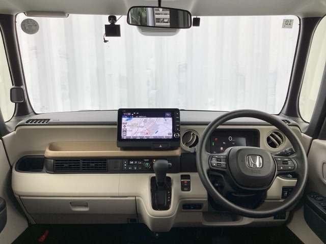 ホンダ Ｎ　ＢＯＸ ６６０ ファッションスタイル ２トーン R7年 (近畿) 99