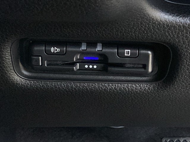 ホンダ フリード １．５ エアー ＥＸ R8年 (近畿) 99