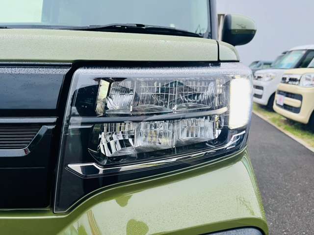 ダイハツ タント ６６０ ファンクロスターボ ４ＷＤ R4年 (九州・沖縄) 99