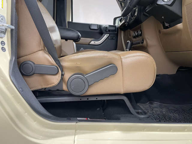 ジープ ラングラー　アンリミテッド アンリミテッド トレイルエディション ４ＷＤ H23年 () 99
