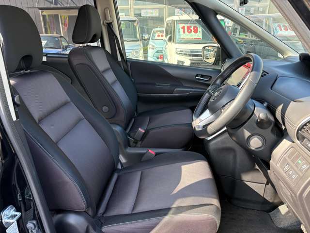 日産 セレナ ２．０ ハイウェイスター H29年 (九州・沖縄) 99
