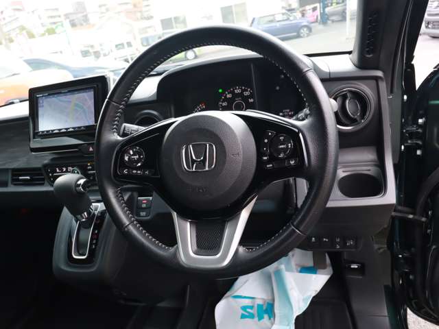 ホンダ Ｎ−ＯＮＥ ６６０ プレミアム R4年 (九州・沖縄) 99