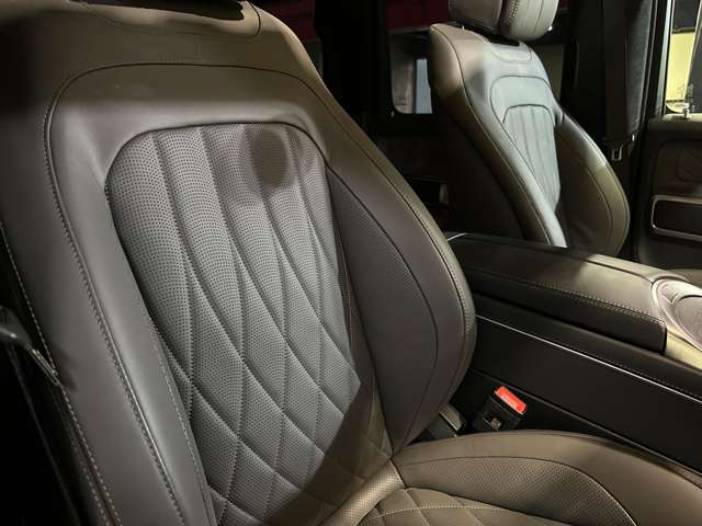 メルセデスベンツ Ｇクラス Ｇ４５０Ｄ ＡＭＧラインパッケージ （ＩＳＧ） ディーゼルターボ ４ＷＤ ＭＰ２０２５０１ R6年 () 99