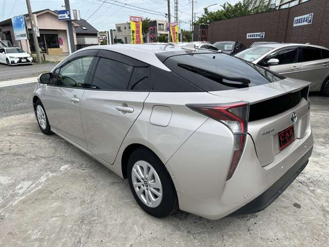 トヨタ プリウス １．８ Ｓ セーフティ プラス H29年 (関東) 99