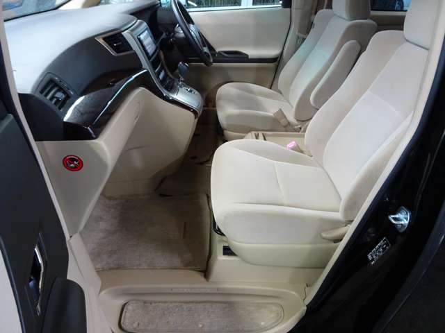 トヨタ ヴェルファイア ２．４ Ｘ ４ＷＤ H23年 () 99