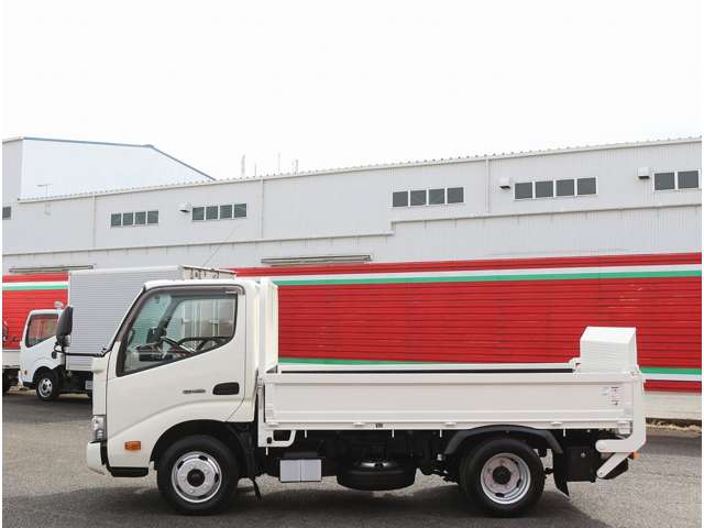 日野自動車 デュトロ ４．０ フルジャストロー ディーゼルターボ H29年 () 99