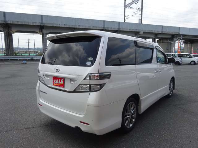 トヨタ ヴェルファイア ２．４ Ｚ プラチナセレクションＩＩ H23年 (中国) 99