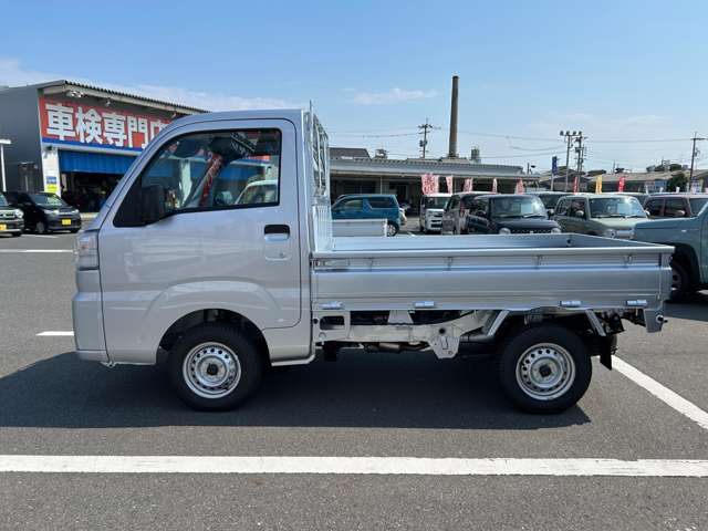 ダイハツ ハイゼットトラック ６６０ スタンダード ３方開 R8年 (中国) 99