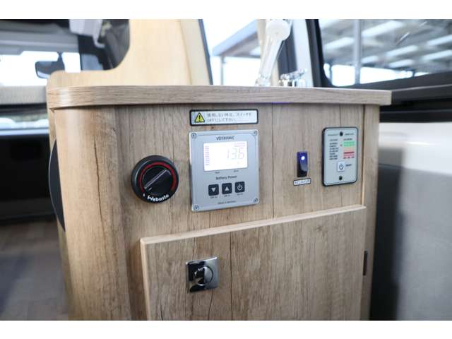 トヨタ ハイエースバン ナッツＲＶ R5年 () 99