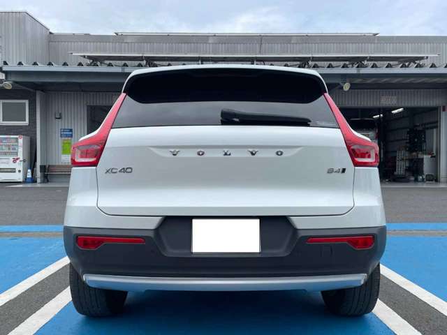 ボルボ ＸＣ４０ Ｂ４ ＡＷＤ インスクリプション ４ＷＤ R4年 (関東) 99
