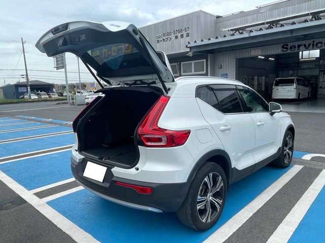 ボルボ ＸＣ４０ Ｂ４ ＡＷＤ インスクリプション ４ＷＤ R4年 (関東) 99