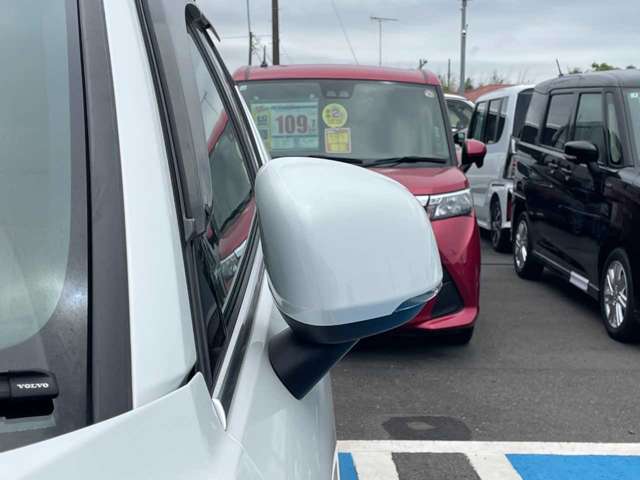 ボルボ ＸＣ４０ Ｂ４ ＡＷＤ インスクリプション ４ＷＤ R4年 (関東) 99