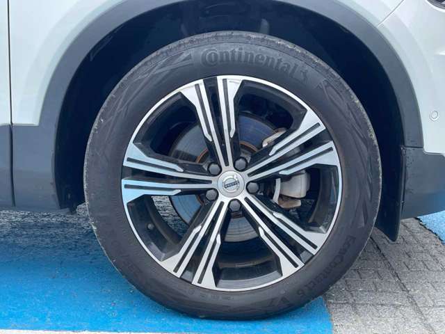 ボルボ ＸＣ４０ Ｂ４ ＡＷＤ インスクリプション ４ＷＤ R4年 (関東) 99