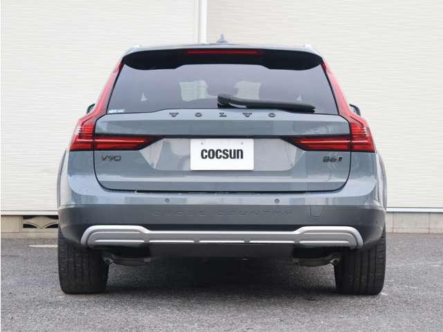 ボルボ Ｖ９０クロスカントリー Ｂ６ ＡＷＤ プロ ４ＷＤ R3年 () 99