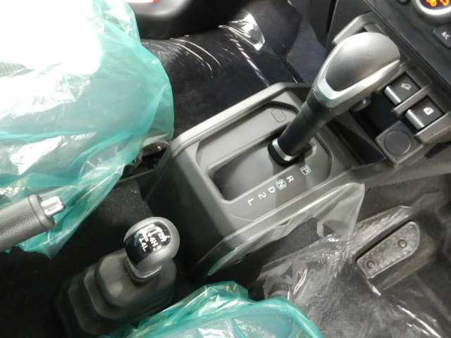 スズキ ジムニー　ノマド １．５ ＦＣ ４ＷＤ R7年 () 99