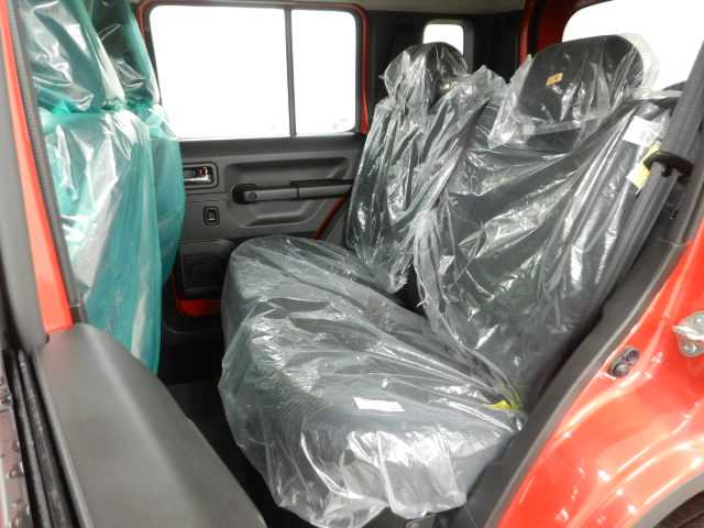 スズキ ジムニー　ノマド １．５ ＦＣ ４ＷＤ R7年 () 99