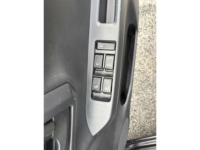 ダイハツ ミラ　イース ６６０ Ｌ ＳＡＩＩＩ R4年 (九州・沖縄) 99