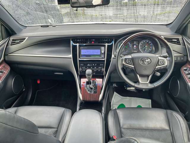 トヨタ ハリアー　ハイブリッド ２．５ ハイブリッド Ｅ－ＦＯＵＲ プレミアム ４ＷＤ H26年 (東北) 99