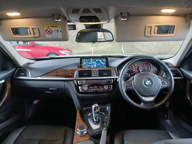 ＢＭＷ ３シリーズ ３２０ｉ　ラグジュアリー H30年 () 99