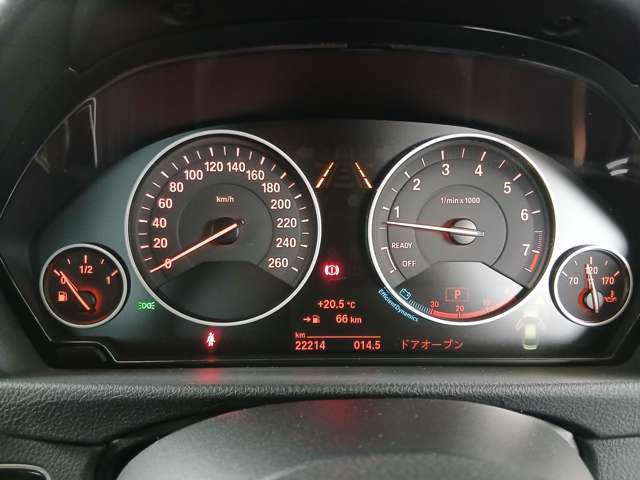 ＢＭＷ ３シリーズ ３２０ｉ　ラグジュアリー H30年 () 99