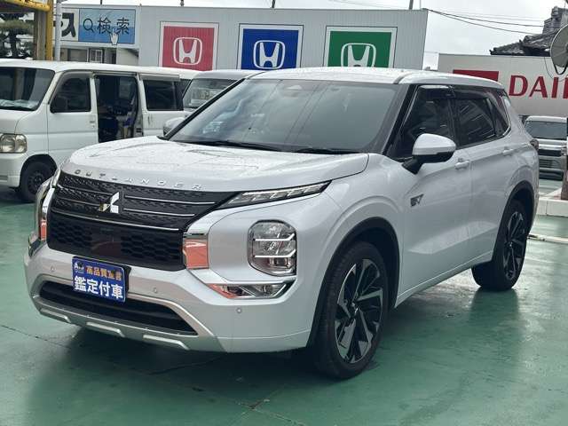 三菱 アウトランダーＰＨＥＶ ＰＨＥＶ ２．４ Ｐ ４ＷＤ R5年 () 99