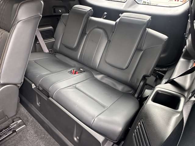 三菱 アウトランダーＰＨＥＶ ＰＨＥＶ ２．４ Ｐ ４ＷＤ R5年 () 99