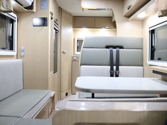 トヨタ カムロード キャンピング R6年 (北海道) 99