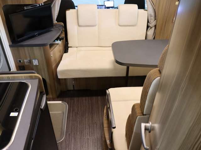 トヨタ カムロード キャンピング R4年 (北海道) 99