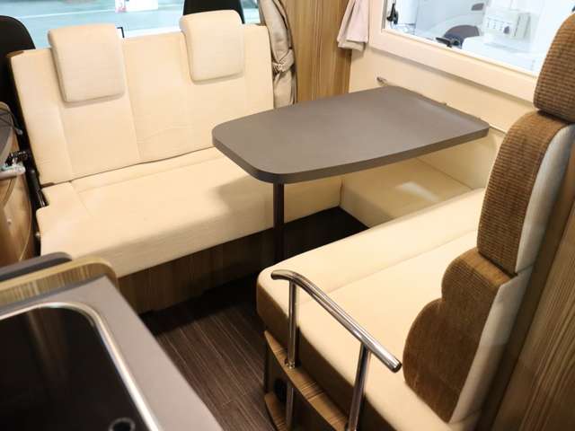 トヨタ カムロード キャンピング R4年 (北海道) 99