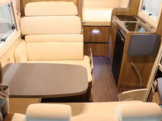 トヨタ カムロード キャンピング R4年 (北海道) 99