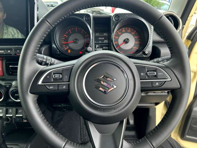 スズキ ジムニー　ノマド １．５ ＦＣ ４ＷＤ R7年 () 99