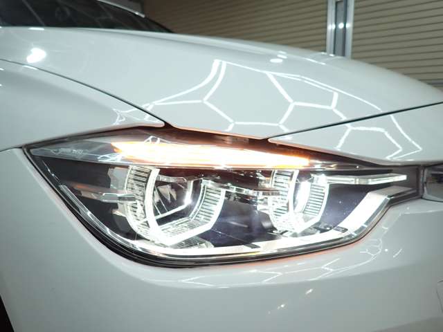 ＢＭＷ ３シリーズ ３２０ｉ　ラグジュアリー H29年 (九州・沖縄) 99