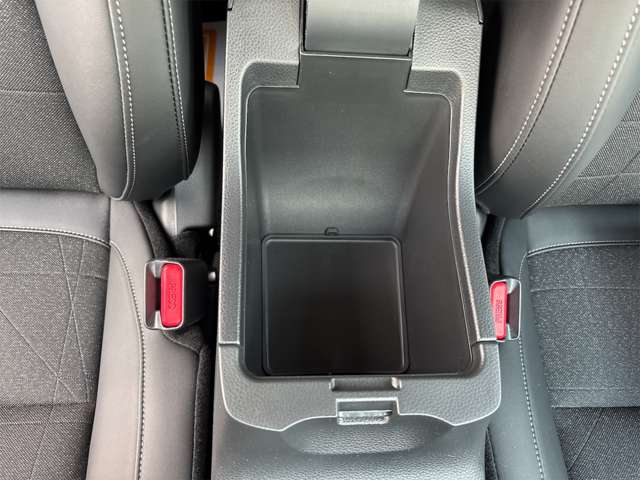 ホンダ ヴェゼル １．５ Ｅ：ＨＥＶ Ｚ R8年 () 99