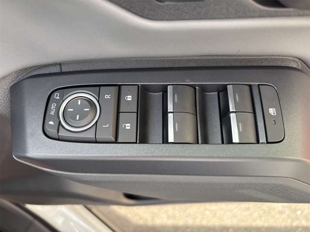 トヨタ ＲＡＶ４ ２．５ Ｚ Ｅ－ＦＯＵＲ ４ＷＤ R8年 () 99