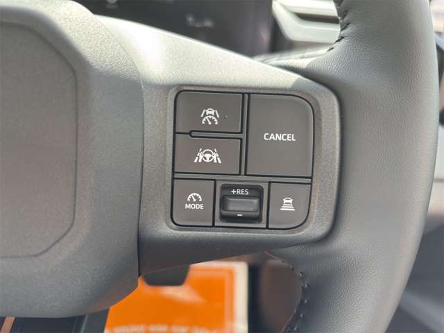 トヨタ ＲＡＶ４ ２．５ Ｚ Ｅ－ＦＯＵＲ ４ＷＤ R8年 () 99