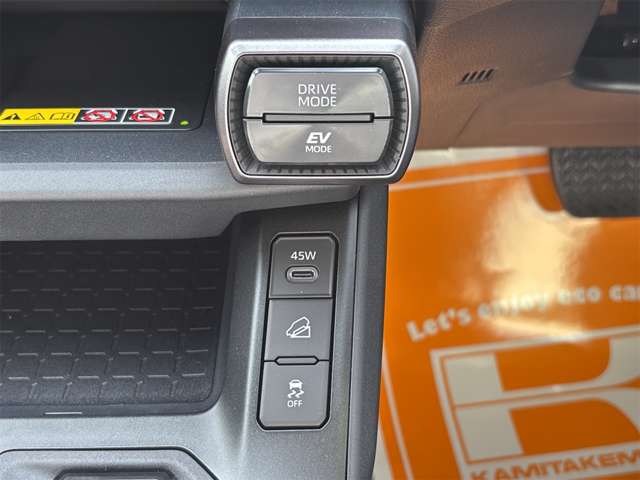 トヨタ ＲＡＶ４ ２．５ Ｚ Ｅ－ＦＯＵＲ ４ＷＤ R8年 () 99