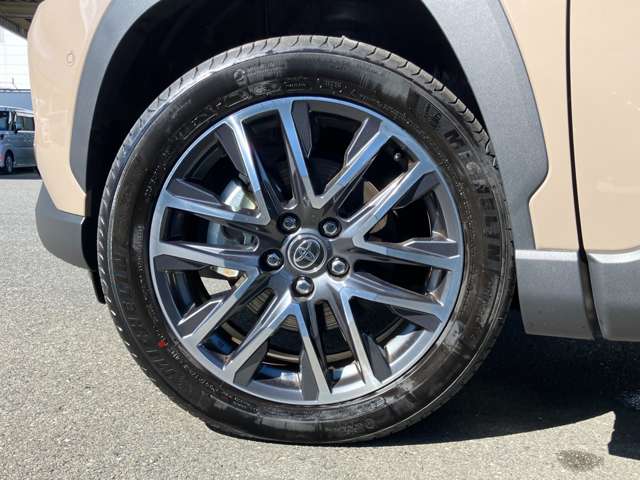 トヨタ カローラクロス　ハイブリッド １．８ ハイブリッド Ｚ Ｅ－ＦＯＵＲ ４ＷＤ R7年 () 99
