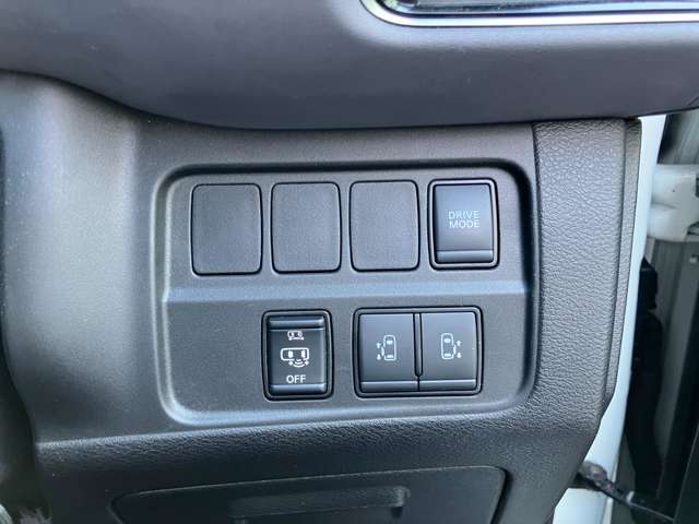日産 セレナ １．２ Ｅ－ＰＯＷＥＲ ハイウェイスター Ｖ R4年 () 99