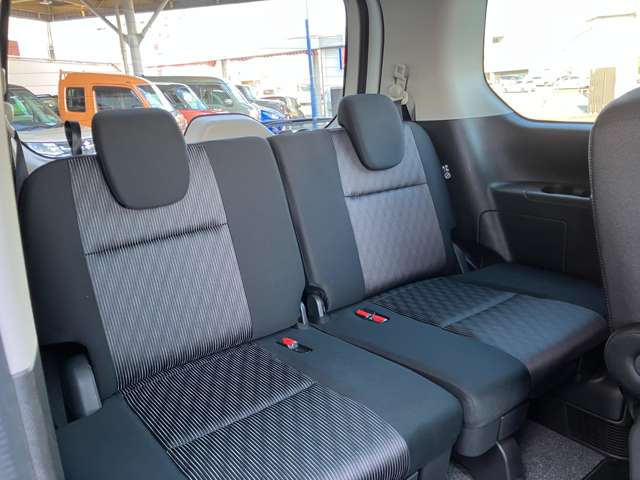 日産 セレナ １．２ Ｅ－ＰＯＷＥＲ ハイウェイスター Ｖ R4年 () 99
